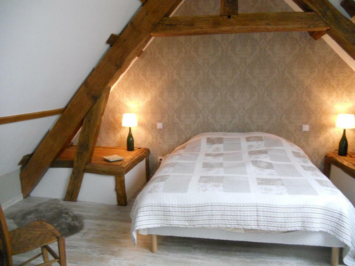 Gite La Nuit Etoilee Chez Champagne Mathelin Mareuil-le-Port Bagian luar foto